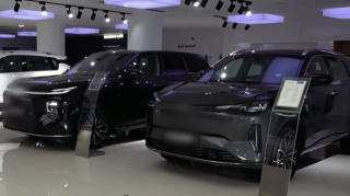 Неожиданный запрет в автомобильной сфере:  Китай ставит крест на модный тренд- ВИДЕО