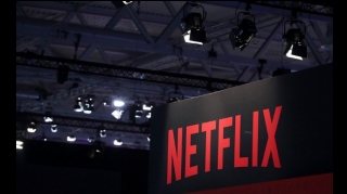 В Netflix отказался сопровождать пояснением каждый эпизод "Короны"