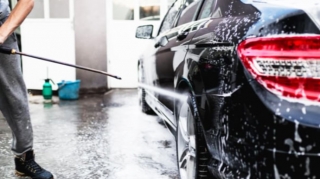 Yuduğu maşını qaçırıb qəza törətdi: Digər cinayətinin də üstü açıldı 