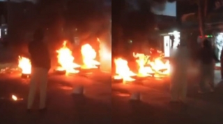 İranda etirazçılar yolda təkərlər yandıraraq hökumət qüvvələrinin qarşısını kəsdilər - VİDEO 