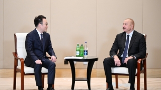 İlham Əliyev Xı Yınfen ilə görüşdü - FOTO