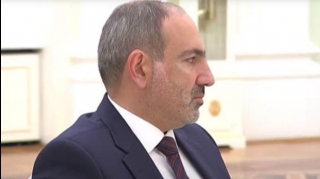 Moskva Paşinyanın saqqalını qırxdırdı: İrəvan ayaqaltına çevrilir 