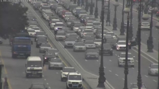 Bakıda qəza tıxaca səbəb oldu