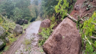 Lənkəran-Lerik avtomobil yolunda sürüşmə aktivləşib 
