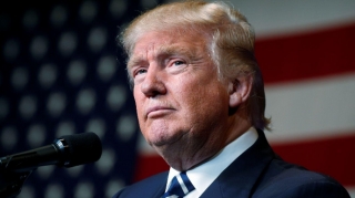 Tramp koronavirus vaksinini yaradacaq şirkətin adını açıqladı