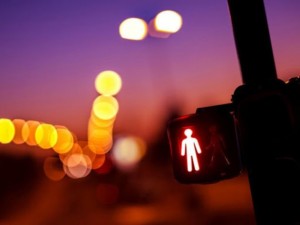 Bakıda 27 yaşlı piyadanı avtomobil vurdu