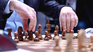 12 yaşlı şahmatçı rekorda imza atdı