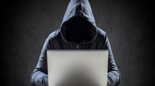 Azərbaycanda qlobal brendlərlə bağlı saxta iş elanları artır - Xəbərdarlıq 