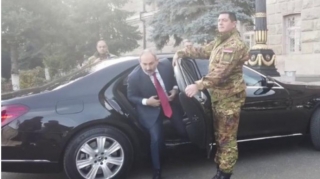 Paşinyan Qafana Azərbaycanın nəzarətində olan yolla getməkdən qorxdu