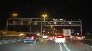 Aeroport yolunda qəza sıxlıq yaratdı  - FOTO