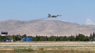 Azərbaycan pilotlarının Türkiyədəki təlimindən görüntülər - VİDEO 