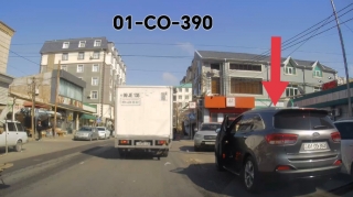 В Хырдалане водитель нарушил сразу два правила - ВИДЕО 