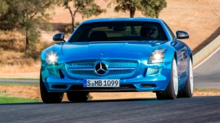 Mercedes выпустит полностью электрический спорткар - ФОТО