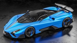 Dünyanın ən sürətli avtomobili 2231 at gücünə sahibdir.