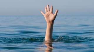 Xəzər dənizində batan gəncin meyiti tapılıb 