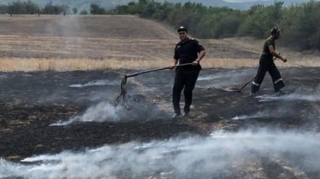 Polis baş verən yanğına operativ reaksiya verdi - FOTO 