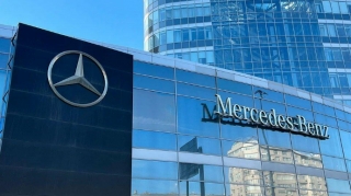 "Mercedes-Benz"  Rusiyadakl zavodunu sata bilər