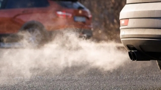 Avropa Komissiyası benzin və dizel mühərrikli maşınlarla bağlı qərarın yumşaldılmasını təklif edib 
