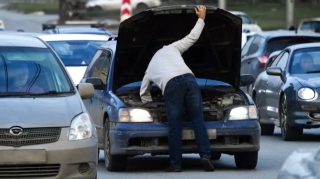 Motorun yolun ortasında "yatmasının" dörd səbəbi 