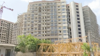 Bir qrup usta "Avanqard-Construction'' MMC-dən pullarını ala bilmirlər - İDDİA  - VİDEO