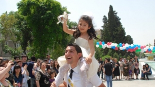 Sabah məktəblərdə “Son zəng” olacaq