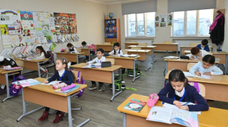 Şagird yerdəyişməsi müvəqqəti dayandırılır 