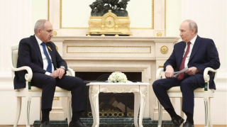 Putinlə Paşinyanın “söz dueli”: Ermənistan qarşıdurma poliqonuna çevrilir 