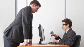 Müdirdən necə maaş artımı istəmək olar? - 9 CAVAB 