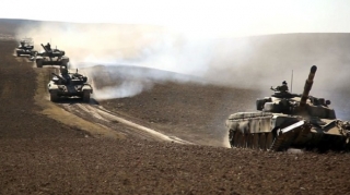 Azərbaycan tankları təlimə çıxarıldı  - VİDEO