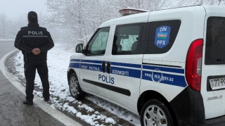 Полиция перешла на усиленный режим работы в связи со снежной погодой - ФОТО - ВИДЕО