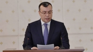 Nazir Milli Məclisə gəldi  - Büdcənin icrası müzakirə olunur