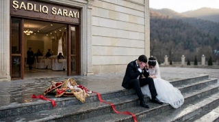 B Гёйгёле отец жениха погиб из-за упавшего камня - Трагедия на свадьбе 