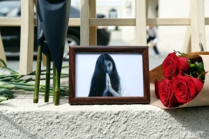 Elina Hacıyevanın qəbri təhqir edilib