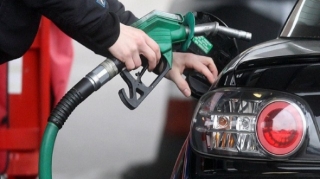 Bu ölkədə benzinin satışına qadağa qoyuldu 