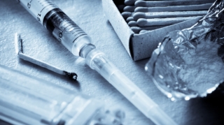 Bakıda bu ərazi narkomanların məskəninə çevrilib - sakinlər narahatdır  - VİDEO 