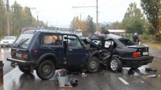 Bir günə 13 nəfər  yol qəzalarında yaralandı