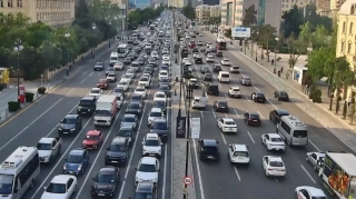 Paytaxtın bu küçələrində sıxlıq var - SİYAHI 