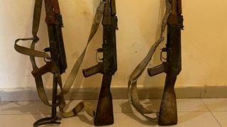 Xankəndidə 11 ədəd qumbara və 17 avtomat silahı aşkarlanıb 