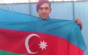 Kürdə boğulan polisin - Fotosu