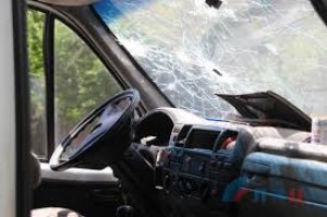 Marşrut xətti üstündə dava: 100 sərnişinin olduğu avtobusa atəş açıldı