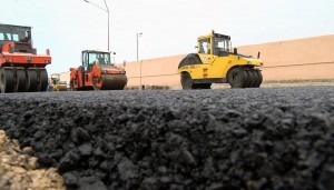 Binəqədi şossesinin asfaltlanması işlərinə başlanılıb - VİDEO