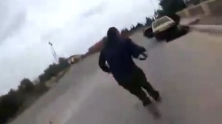 Azərbaycanlı fotoqraflar cəbhə bölgəsində atəş altında - VİDEO 