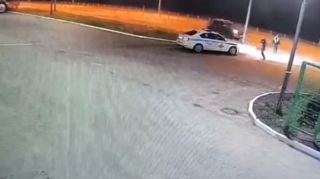 Kvadrosikllə yol polisini vurub qaçan yeniyetmə saxlanıldı  - VİDEO 