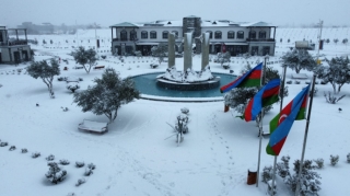 Ağ örpəyə bürünən Ağalı - FOTO 