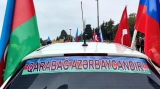 Русская община провела автопробег в поддержку азербайджанской армии