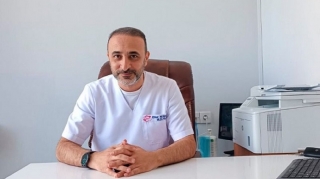 Maşınından və evindən silah tapılan həkim həbs edildi 