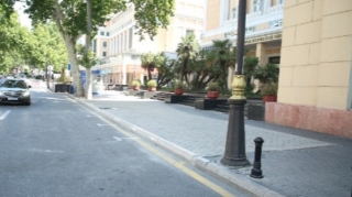 Bakıda qanunsuz parklanma yerində səki tam bərpa edildi - FOTO 