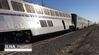 Qəzvində qatarın iki vaqonu relsdən çıxdı: Çox sayda xəsarət alan var  - VİDEO