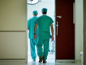 Hacıqabulda İki maşın toqquşdu: 8 yaralı - YENİLƏNİB