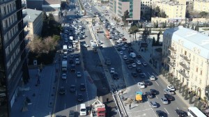 Yollar bağlanıb, sakinlər evlərinə gedə bilmir